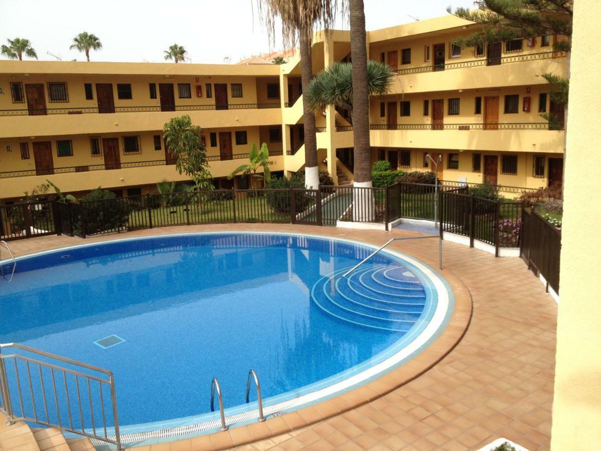 Torres Los Cristianos Arona  Exterior photo